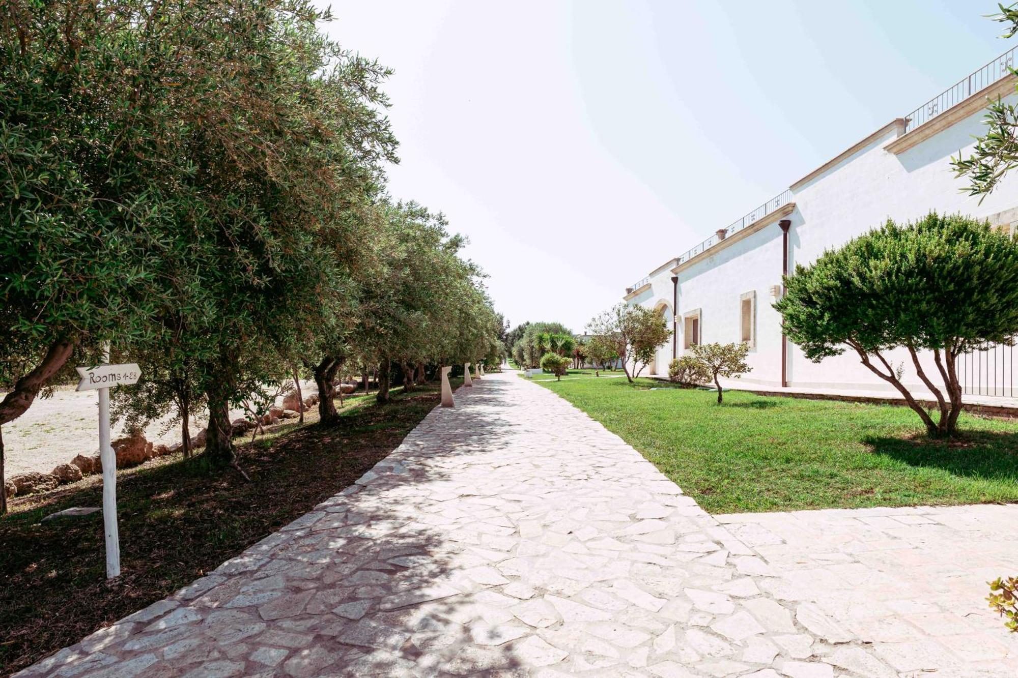 Casale Del Murgese Country Resort Savelletri Exterior photo